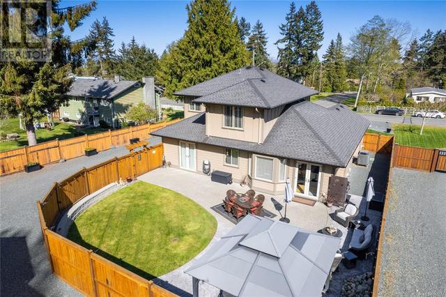 423 Craig St, House detached with 5 bedrooms, 4 bathrooms and 12 parking in Parksville BC | Image 64