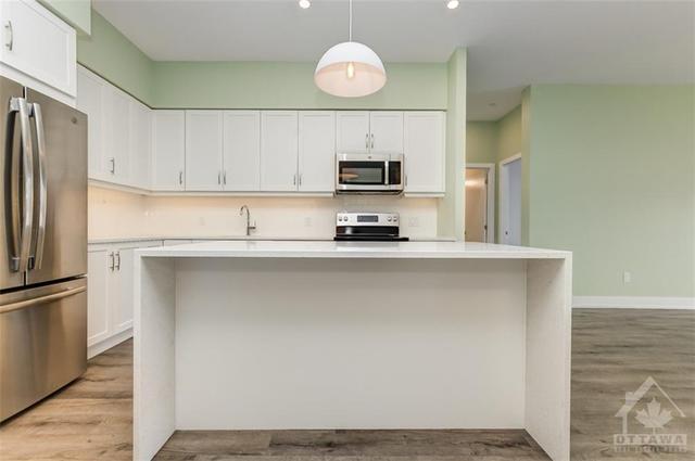 402 - 280 Crichton Street, Condo with 2 bedrooms, 2 bathrooms and 1 parking in Ottawa ON | Image 13