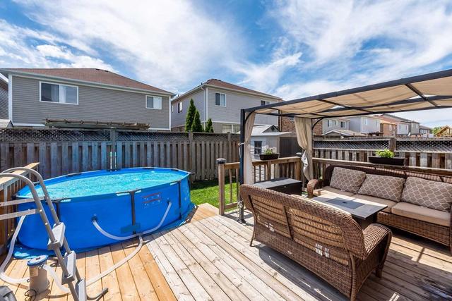 247 Windwood Dr, House detached with 3 bedrooms, 3 bathrooms and 3 parking in Hamilton ON | Image 35