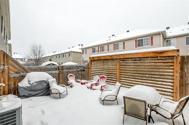 154 Patriot Place, Townhouse with 3 bedrooms, 3 bathrooms and 3 parking in Ottawa ON | Image 23