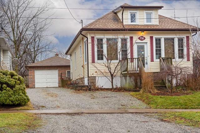 710 Niagara St, House detached with 3 bedrooms, 1 bathrooms and 6 parking in St. Catharines ON | Image 12