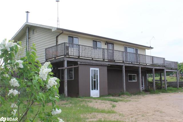 2527 Matawatchan, Rr#3 Road, House detached with 3 bedrooms, 2 bathrooms and 4 parking in Greater Madawaska ON | Image 1
