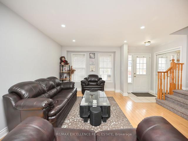951 Donnelly St, House detached with 4 bedrooms, 4 bathrooms and 4 parking in Milton ON | Image 39