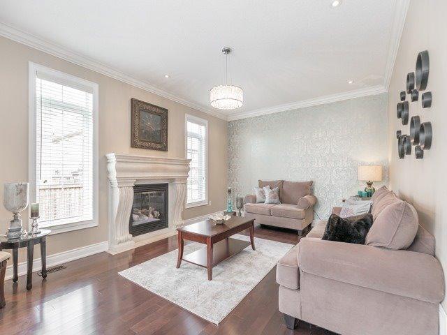 26 Merrittonia St, House detached with 5 bedrooms, 4 bathrooms and 4 parking in Brampton ON | Image 9