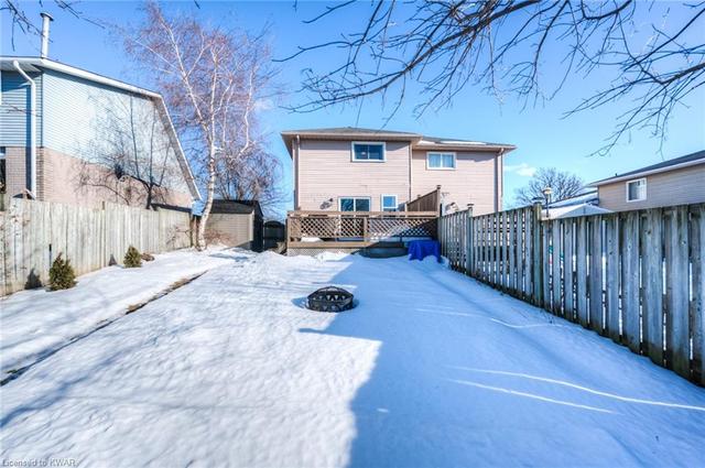 792 Elgin Street N, House semidetached with 3 bedrooms, 1 bathrooms and null parking in Cambridge ON | Image 8