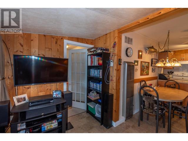 8518 - 97a Highway Unit# 5, Home with 2 bedrooms, 1 bathrooms and 4 parking in North Okanagan F BC | Image 14