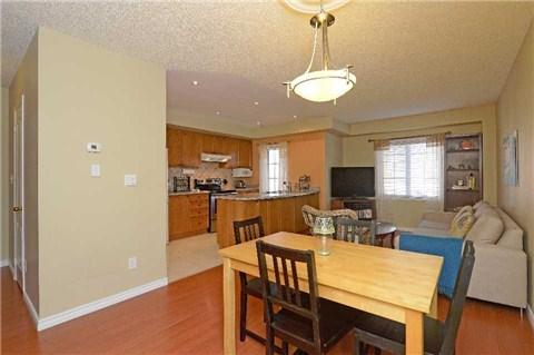 8 - 625 Shoreline Dr, Townhouse with 2 bedrooms, 2 bathrooms and 1 parking in Mississauga ON | Image 3