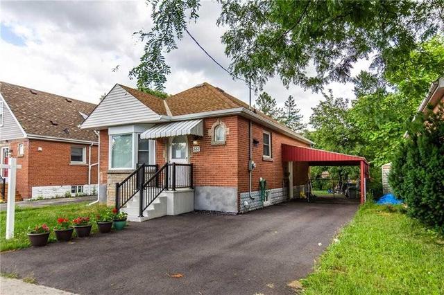 551 Upper Sherman Ave, House detached with 2 bedrooms, 1 bathrooms and 4.5 parking in Hamilton ON | Image 1