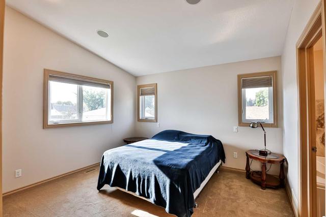 332 15 Street N, House detached with 3 bedrooms, 3 bathrooms and 4 parking in Lethbridge AB | Image 18