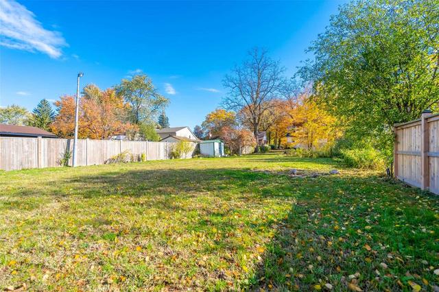 5629 Montrose Rd, House detached with 3 bedrooms, 2 bathrooms and 5 parking in Niagara Falls ON | Image 26