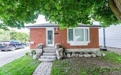 29 English St, House detached with 2 bedrooms, 1 bathrooms and 1 parking in Brampton ON | Image 1