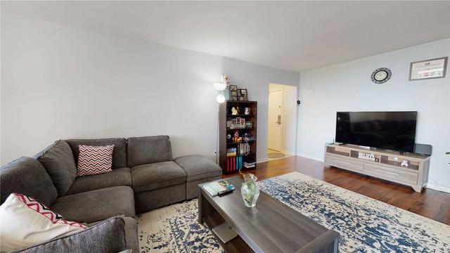 1002 - 1 Massey Sq, Condo with 2 bedrooms, 1 bathrooms and 0 parking in Toronto ON | Image 24