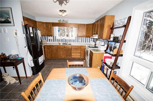 224 Stephenson 4 Road W, House detached with 3 bedrooms, 1 bathrooms and null parking in Huntsville ON | Image 12