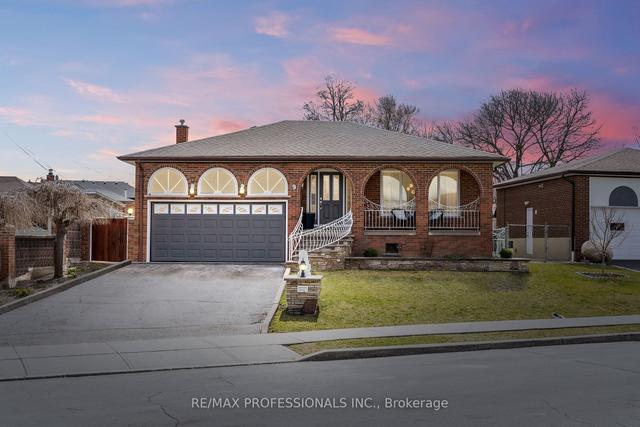 9 Dunreo Dr, House detached with 3 bedrooms, 2 bathrooms and 6 parking in Toronto ON | Image 1