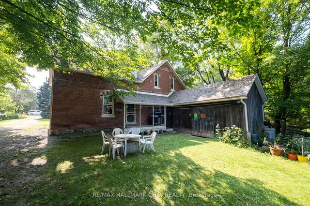 929 Yonge St, House detached with 2 bedrooms, 2 bathrooms and 9 parking in Barrie ON | Image 18