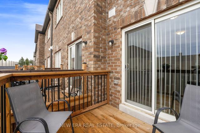 58 Blackwell Cres, House attached with 3 bedrooms, 3 bathrooms and 3 parking in Bradford West Gwillimbury ON | Image 27