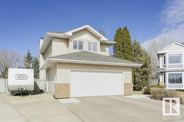 17432 100 St Nw Nw, House detached with 5 bedrooms, 3 bathrooms and 5 parking in Edmonton AB | Image 2