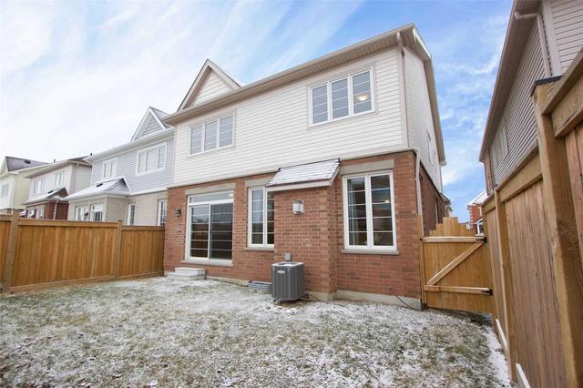 1918 Cocklin Cres, House detached with 4 bedrooms, 3 bathrooms and 4 parking in Oshawa ON | Image 31