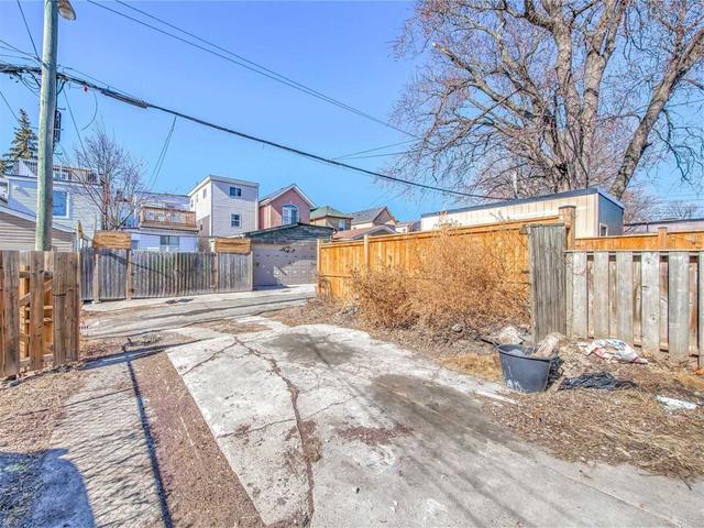 back - 282 Jones Ave, House detached with 1 bedrooms, 1 bathrooms and 1 parking in Toronto ON | Image 4