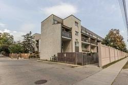 218 - 1055 Dundas E St, Townhouse with 3 bedrooms, 1 bathrooms and 1 parking in Mississauga ON | Image 1