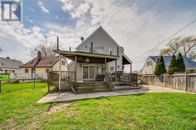 1776 Bernard, House detached with 4 bedrooms, 2 bathrooms and null parking in Windsor ON | Image 44