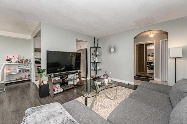 ph1 - 2345 Confederation Pkwy, Condo with 3 bedrooms, 2 bathrooms and 1 parking in Mississauga ON | Image 27
