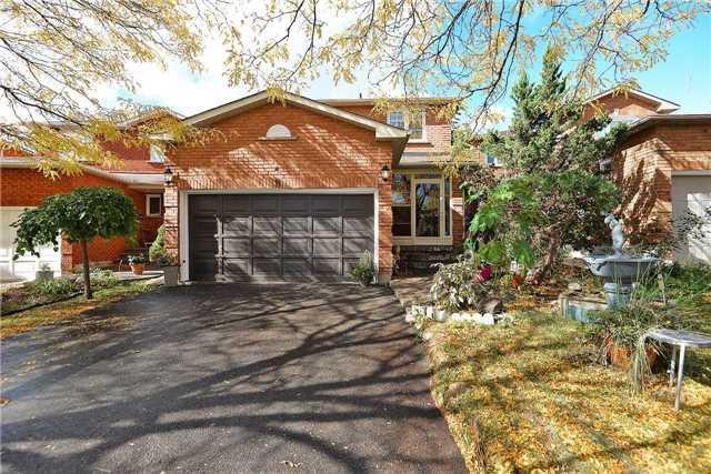 8 Tina Crt, House detached with 4 bedrooms, 3 bathrooms and 6 parking in Brampton ON | Image 1