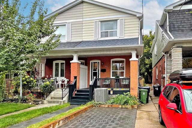 80 Springdale Blvd, House semidetached with 3 bedrooms, 2 bathrooms and 1 parking in Toronto ON | Image 12