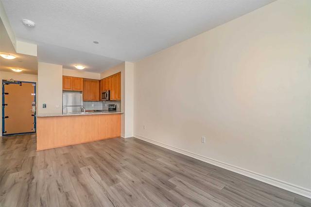 518 - 349 Rathburn Rd W, Condo with 1 bedrooms, 1 bathrooms and 1 parking in Mississauga ON | Image 4