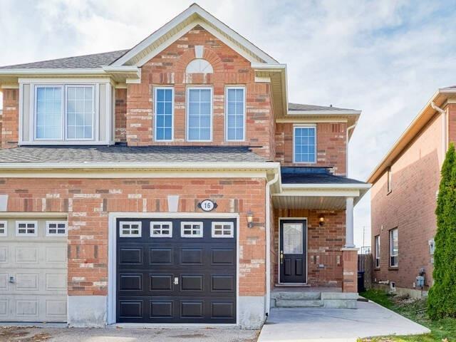 16 Lyric Rd, House semidetached with 3 bedrooms, 3 bathrooms and 4 parking in Brampton ON | Image 1