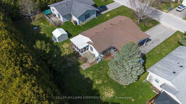 47 Indiana Ave, House detached with 2 bedrooms, 2 bathrooms and 5 parking in Wasaga Beach ON | Image 15