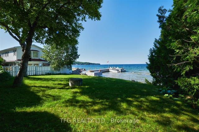 45 West Shore Dr, House detached with 3 bedrooms, 1 bathrooms and 5 parking in Tiny ON | Image 20