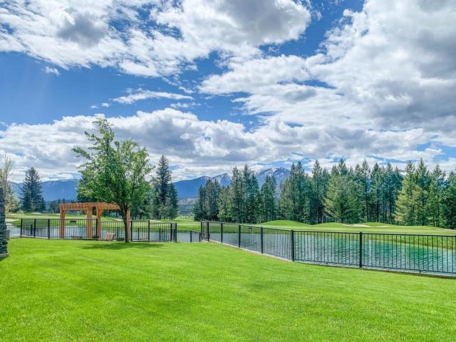 112 - 100 Bighorn Boulevard, Condo with 0 bedrooms, 0 bathrooms and null parking in Radium Hot Springs BC | Image 29