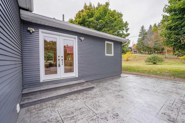 127 Trafalgar Rd, House detached with 2 bedrooms, 2 bathrooms and 4 parking in Erin ON | Image 35