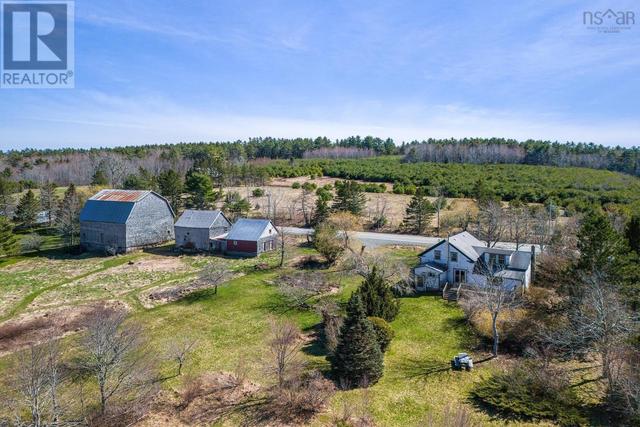 1207 Highway 14 Road, House detached with 3 bedrooms, 2 bathrooms and null parking in East Hants NS | Image 34