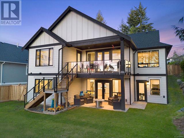 3148 Mission Rd, House detached with 5 bedrooms, 4 bathrooms and 2 parking in Courtenay BC | Image 2