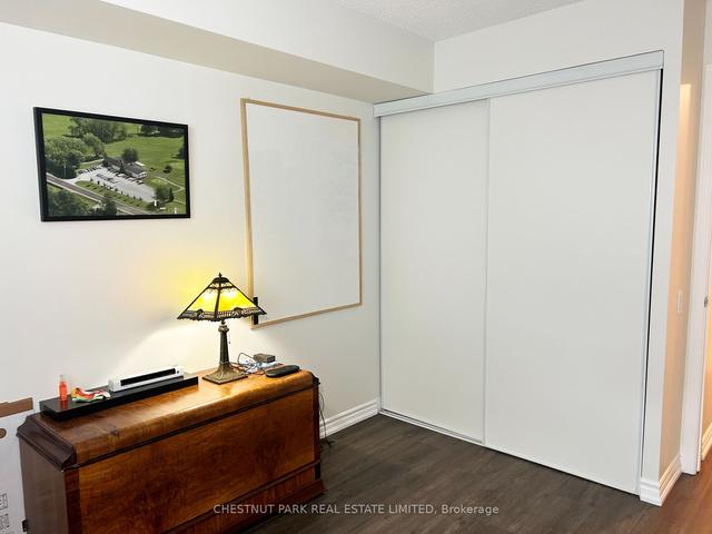 1010 - 8 Covington Rd, Condo with 2 bedrooms, 2 bathrooms and 1 parking in Toronto ON | Image 8