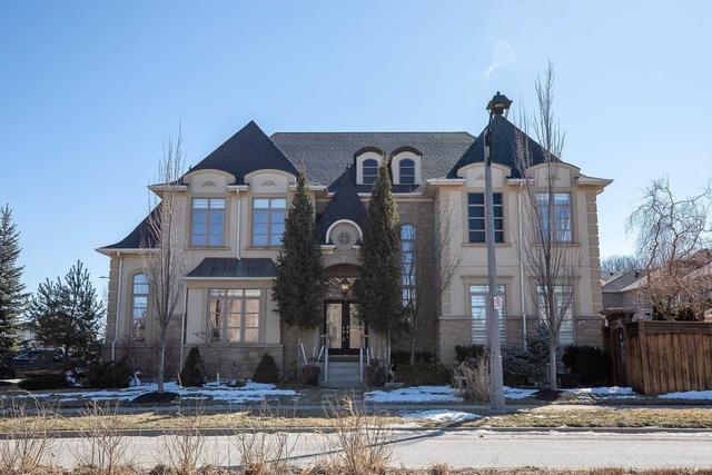 3198 Liptay Ave, House detached with 4 bedrooms, 5 bathrooms and 6 parking in Oakville ON | Image 1