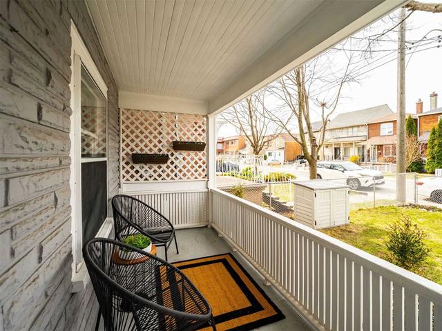 359 Westmoreland Ave N, House detached with 3 bedrooms, 2 bathrooms and 2 parking in Toronto ON | Image 23