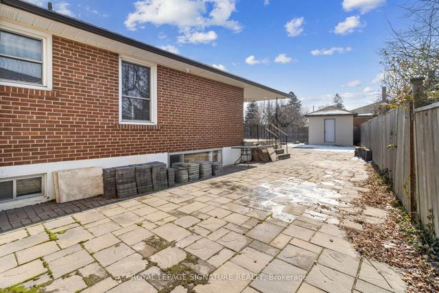 61 Coral Gable Dr, House detached with 3 bedrooms, 2 bathrooms and 8 parking in Toronto ON | Image 20