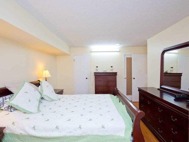 1109 - 1 Rowntree Rd, Condo with 2 bedrooms, 2 bathrooms and 2 parking in Toronto ON | Image 14