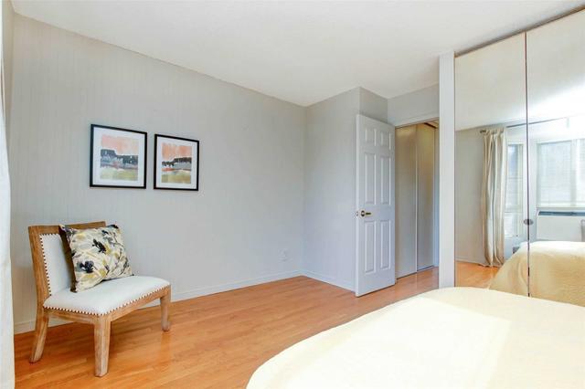 a - 168 Niagara St, Townhouse with 1 bedrooms, 1 bathrooms and 1 parking in Toronto ON | Image 9