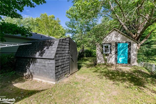 360 Muskoka Beach Road, House detached with 3 bedrooms, 1 bathrooms and 3 parking in Gravenhurst ON | Image 28