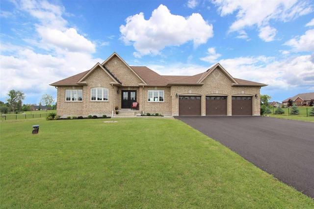 6 Songbird Cres, House detached with 3 bedrooms, 2 bathrooms and 6 parking in Kawartha Lakes ON | Image 3