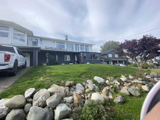 180 Mccarthy St S, House detached with 3 bedrooms, 3 bathrooms and 3 parking in Campbell River BC | Image 1
