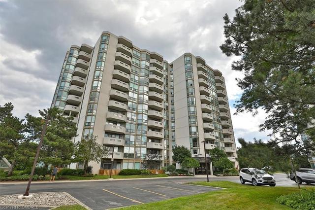 1002 - 5080 Pinedale Avenue, House attached with 2 bedrooms, 2 bathrooms and 1 parking in Burlington ON | Image 1