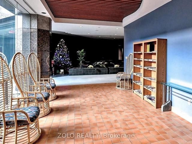 1010 - 38 Elm St, Condo with 1 bedrooms, 1 bathrooms and 0 parking in Toronto ON | Image 21