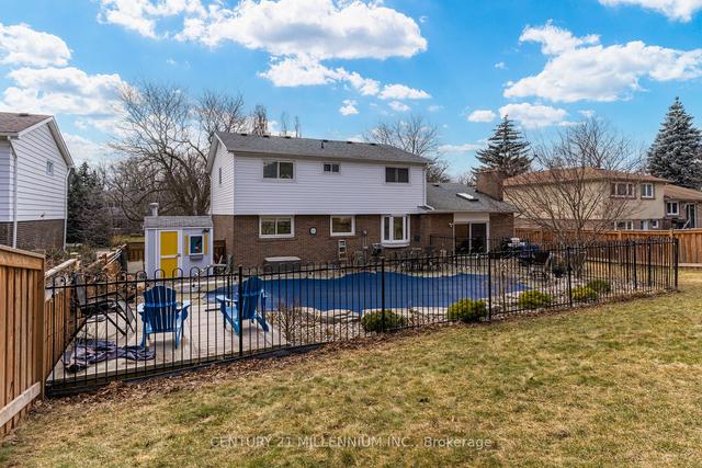 16 Ridgehill Dr, House detached with 4 bedrooms, 3 bathrooms and 6 parking in Brampton ON | Image 25