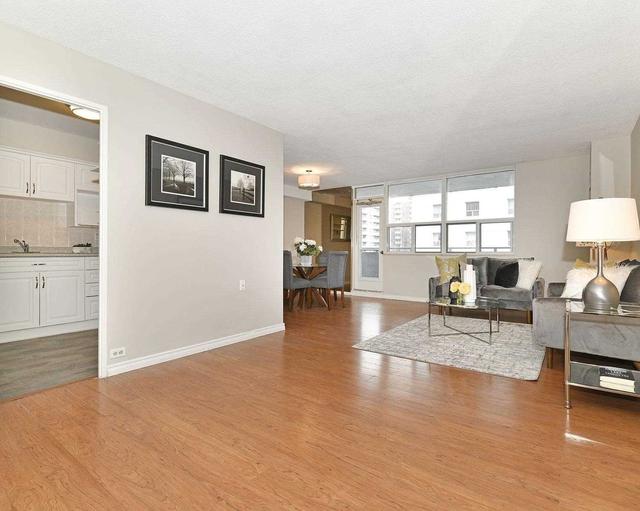 604 - 1135 Logan Ave, Condo with 2 bedrooms, 2 bathrooms and 1 parking in Toronto ON | Image 8