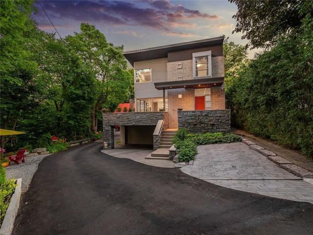 13 Brentwood Ave, House detached with 4 bedrooms, 5 bathrooms and 4 parking in Toronto ON | Image 12